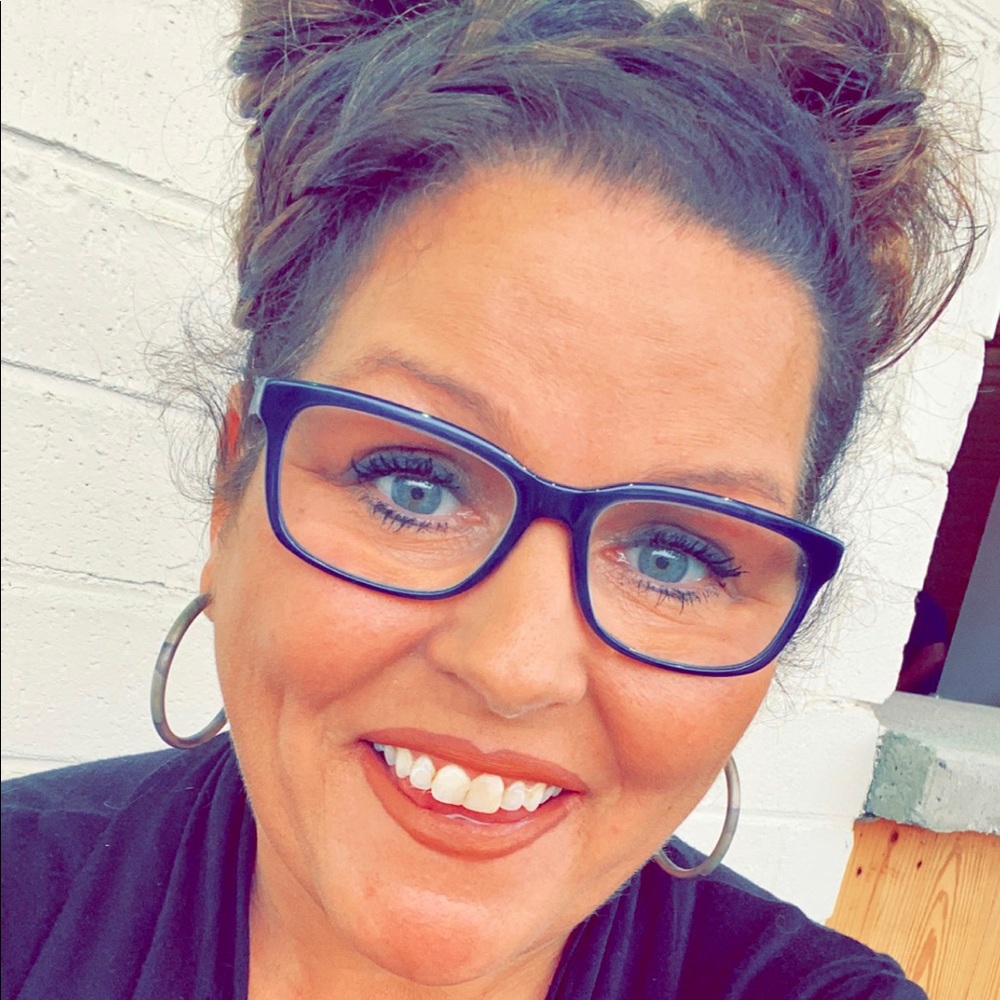 Meet your Posher, Cindy